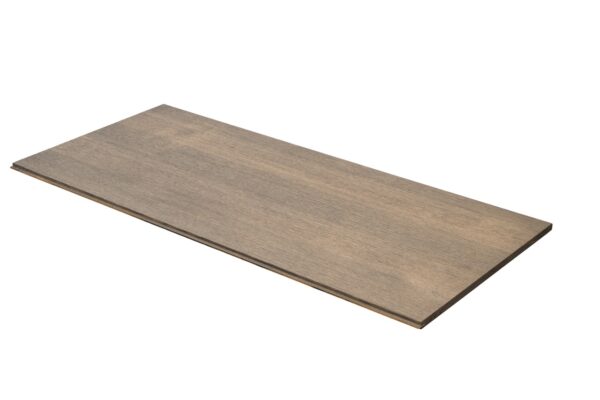 Veggpanelet i MDF med naturlig eikefiner Mørk brun – 600 × 19 × 2750 mm