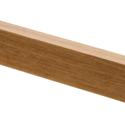 Eikespile i MDF med naturlig eikefiner – 26 × 60 × 2780 mm