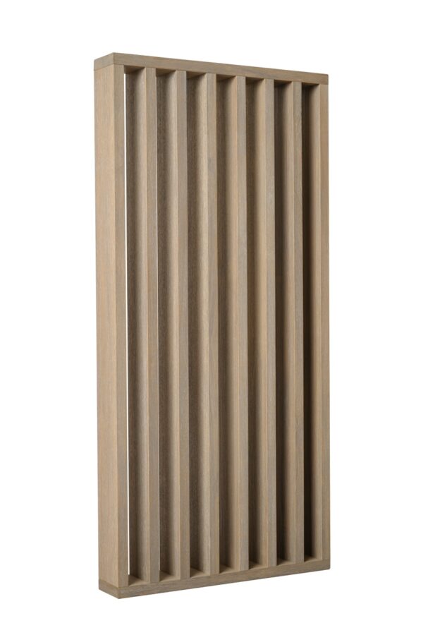 Frittstående spilevegge 26x100 med 54 mellomrom